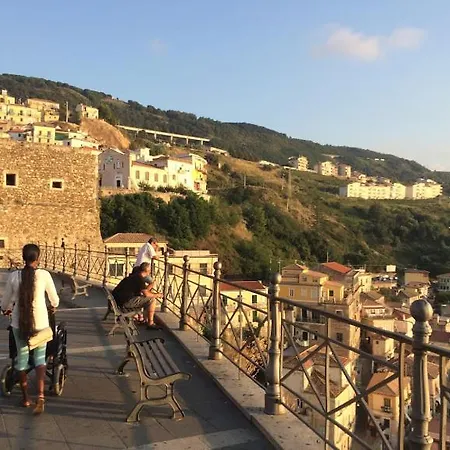 Holiday home Tropea House